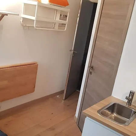 La Chambre De Leonie טולון